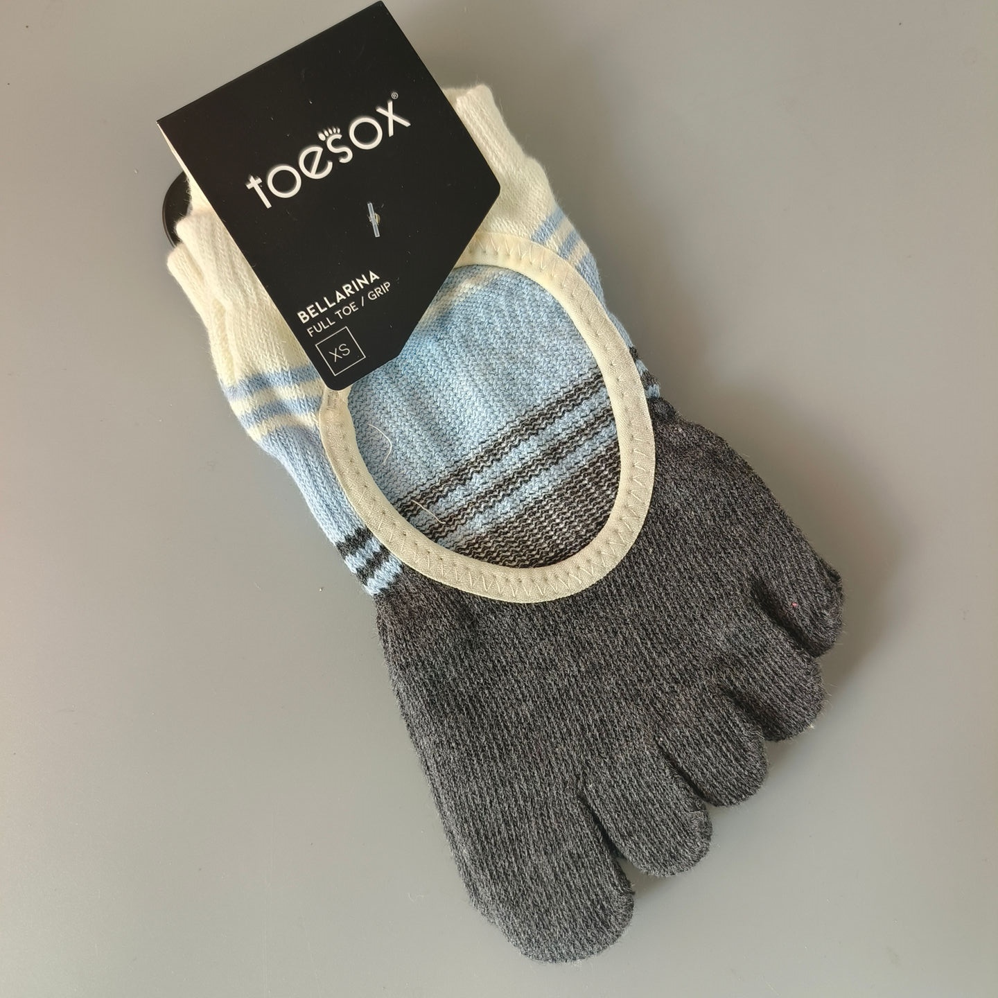Toesox Yoga Socks Women's Indo - Medias Para Pilates Y Yoga review and price